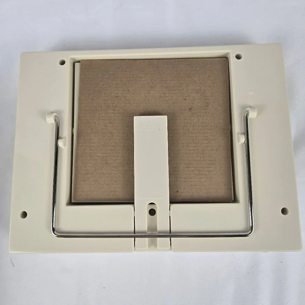 VTG Avon Light Up Make Up & Magnifying Mirror Battery Operated NWT Dead Stock